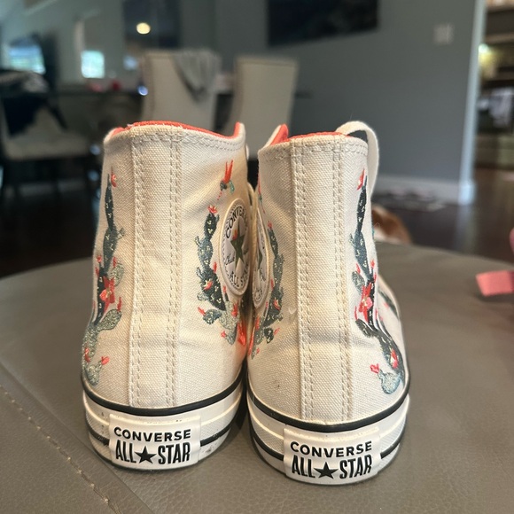 Converse Limited Edition - Picture 4 of 4